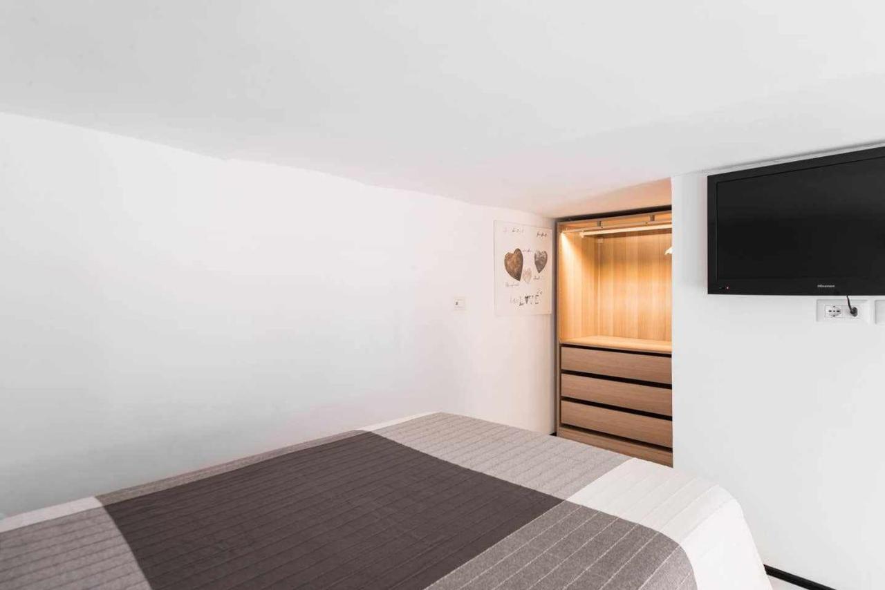Little House In The Centre Nettuno Appartement Buitenkant foto